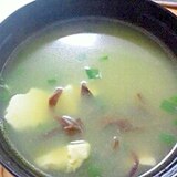 木耳と豆腐の中華スープ